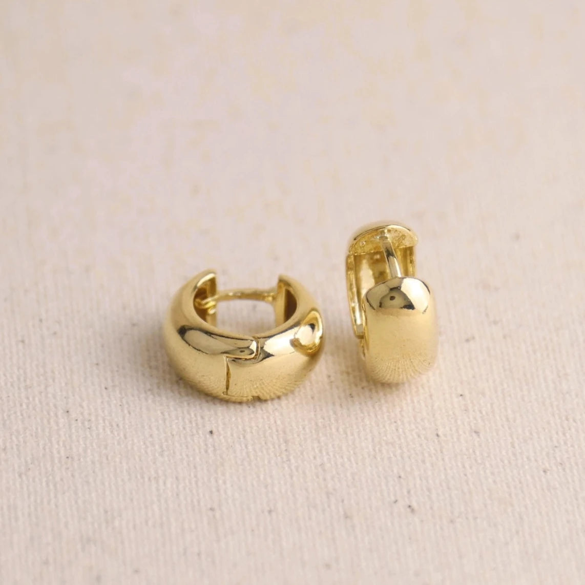 Earring Small Clicker Hoop 18K GF