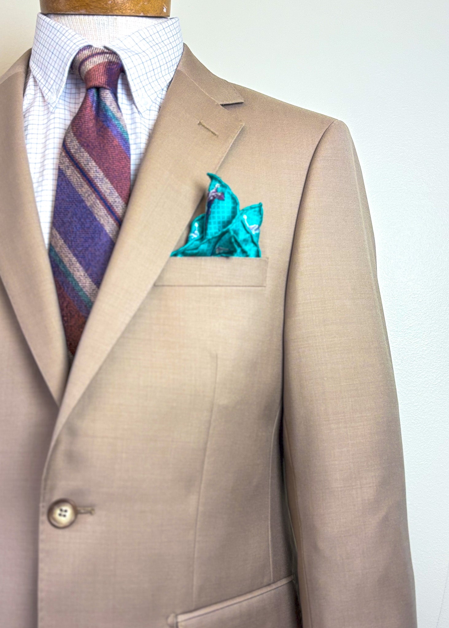 Tan Solid Suit