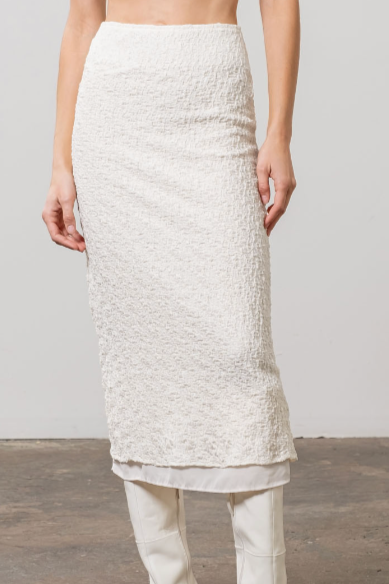 Evie Cream Crinkle Slim Skirt